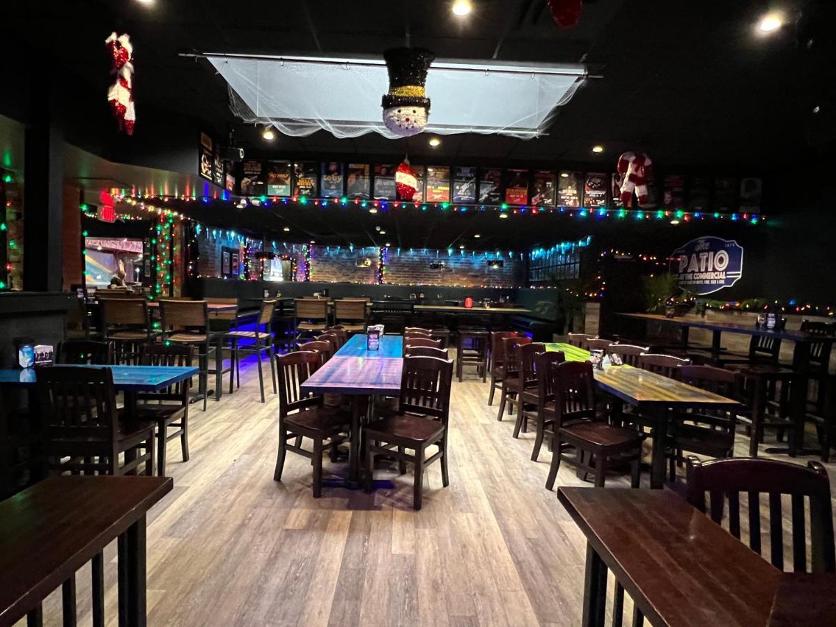 Commercial Hotel Έντμοντον Εξωτερικό φωτογραφία